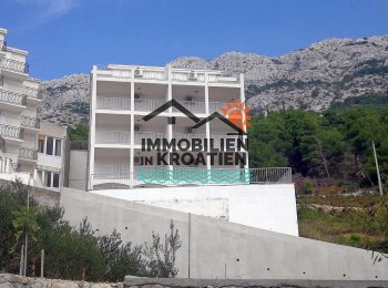 Pension auf fünf Etagen in der Nähe von Omiš